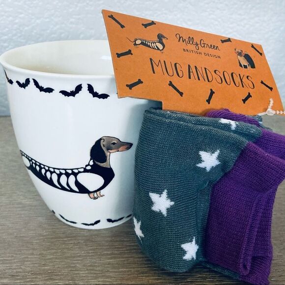 Halloween Dachshund Dog Ceramic Fall Mug & Socks Gift Set - Picture 3 of 3